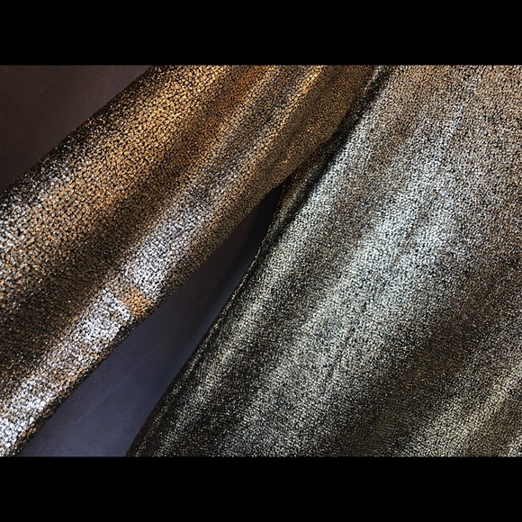 LuLaRoe Debbie - Picture 2 of 2